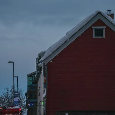 Nyrenovert Unikt Sentral Appartement Tromsø
